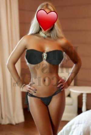 Mary-christine live escort in Brookside